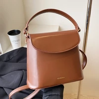 vintage womens leather small bucket bag luxury handbags women bags designer 2022 new fashion shoulder crossbody bags brand tote