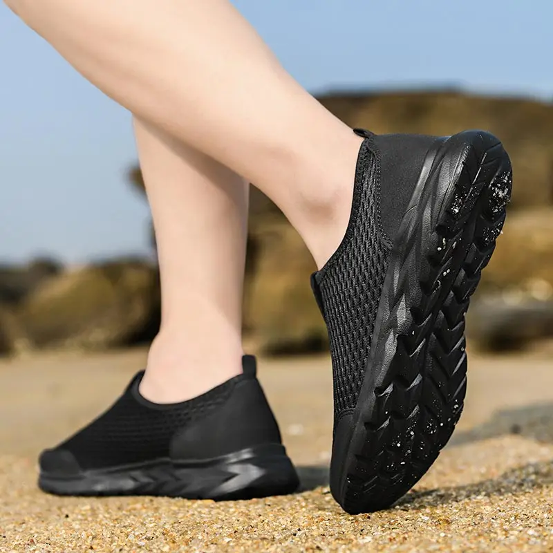 

Низкие Легкие мужские кроссовки для бега, мужская спортивная обувь, кроссовки, брендовая мужская спортивная обувь для мужчин, обувь 0201
