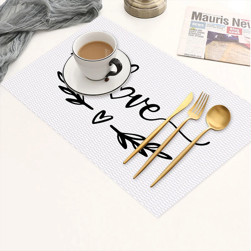 

1Pc Love Placemat for Dining Table Leaf Hollow Pad Coaster Pad Table Bowl Mat 45*30cm Non-slip Insulation Washable Home Decor