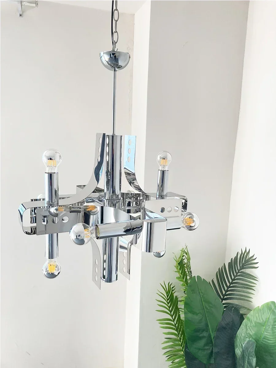 Металлическая люстра в стиле эпохи хромированная гостиную художественная