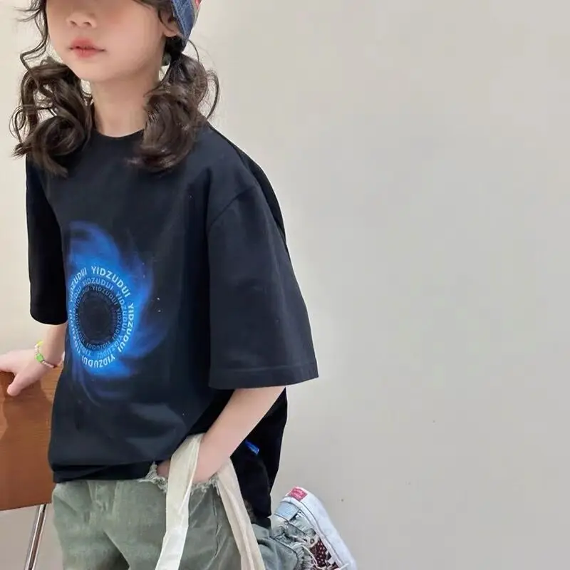 

Korean children's wear boys and girls' loose short-sleeved T-shirt 2023 spring and summer new western-style hip-hop top