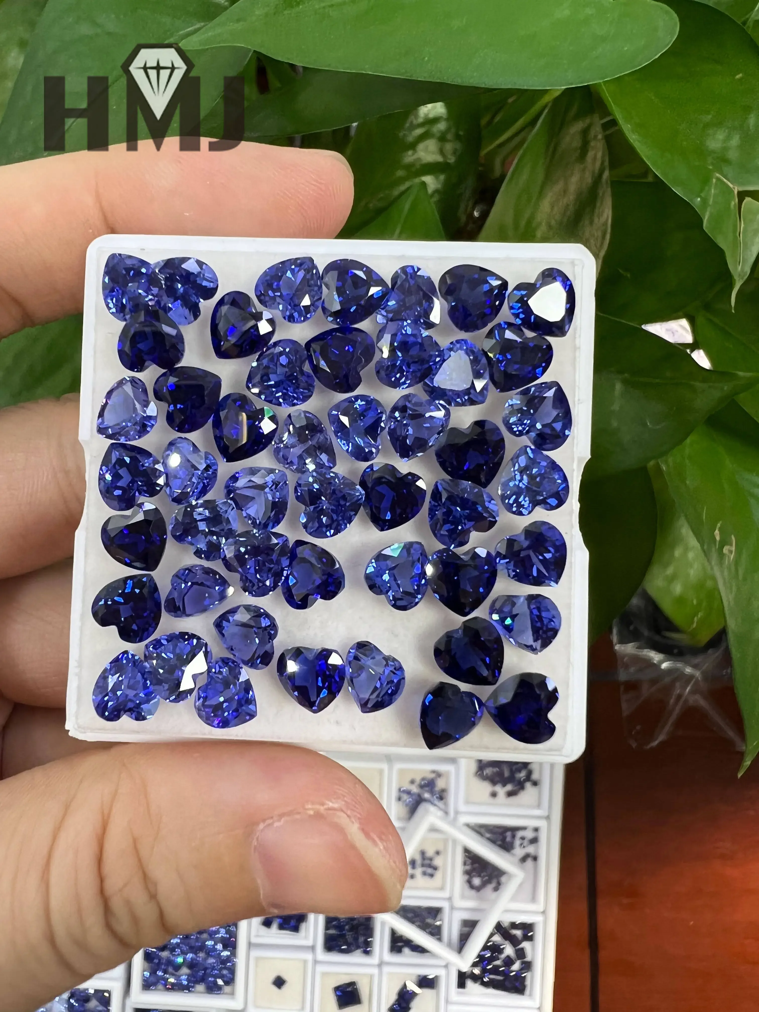 Высочайшее качество 100% настоящий королевский синий лабораторный сапфир