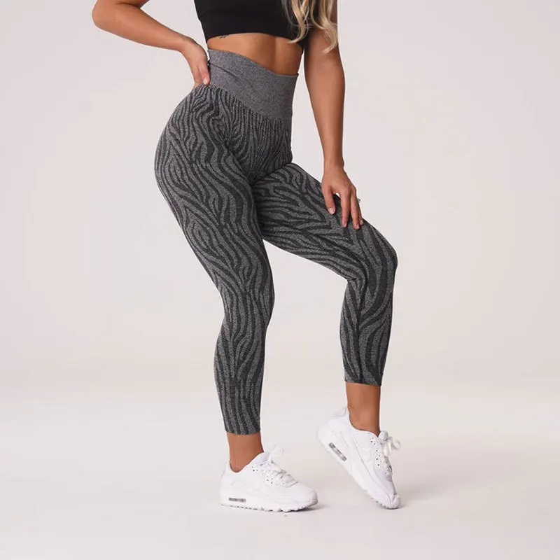 

New Summer Zebra Stripe Yoga Clothes High Waist Seamless Knitting Women's Summer Hip Tight Elastic Running Yoga Fitness Pants