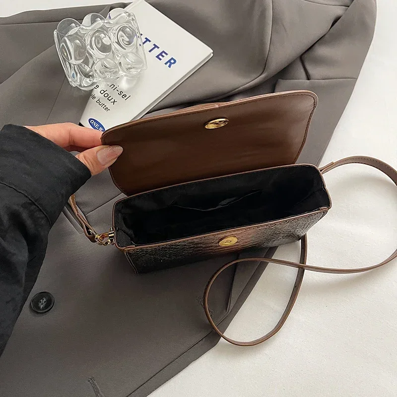 Женская сумка через плечо из ПУ кожи с текстурой под крокодила