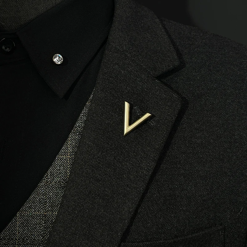 Металлическая брошь ICEYY в виде буквы цвет ассортименте