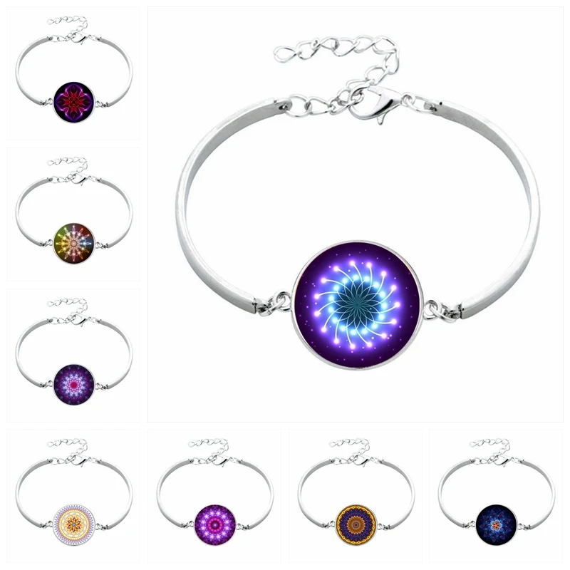 

Sweet and Romantic Kaleidoscope Fashion 20mm Glass Cabochon Bracelet Mandala Pattern Bracelet Female Gift Jewelry