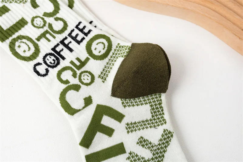 5pairs Personality Woman Socks Fashion Cotton Print Comfortable Trend Middle Tube Socks Painting Stockings Streetwear
