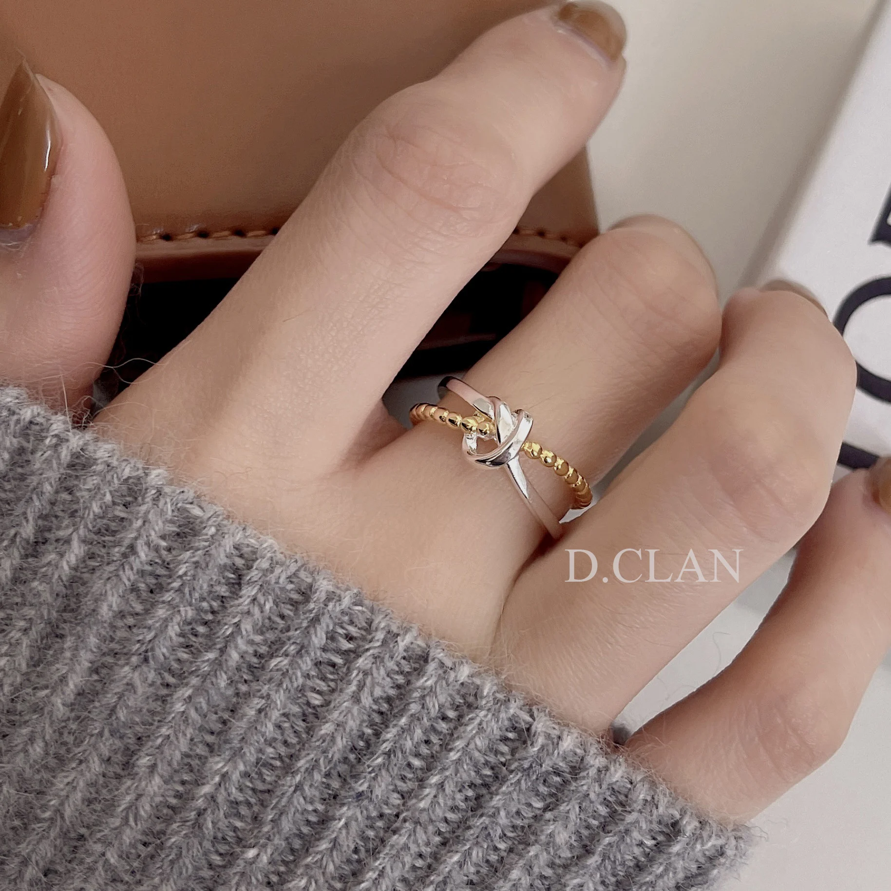 

Двухслойный галстук D.CLAN Регулируемый крутой милый романтический смешанный двухцветный Штабелируемый розовое кольцо Базовый Стиль Модная ...