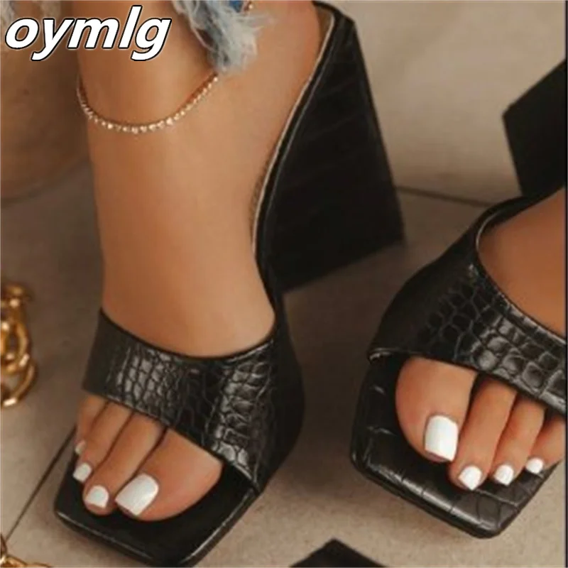 

2022 summer new cross-strap patent leather profiled with square toe high-heeled sandals women's shoes shoes woman heels