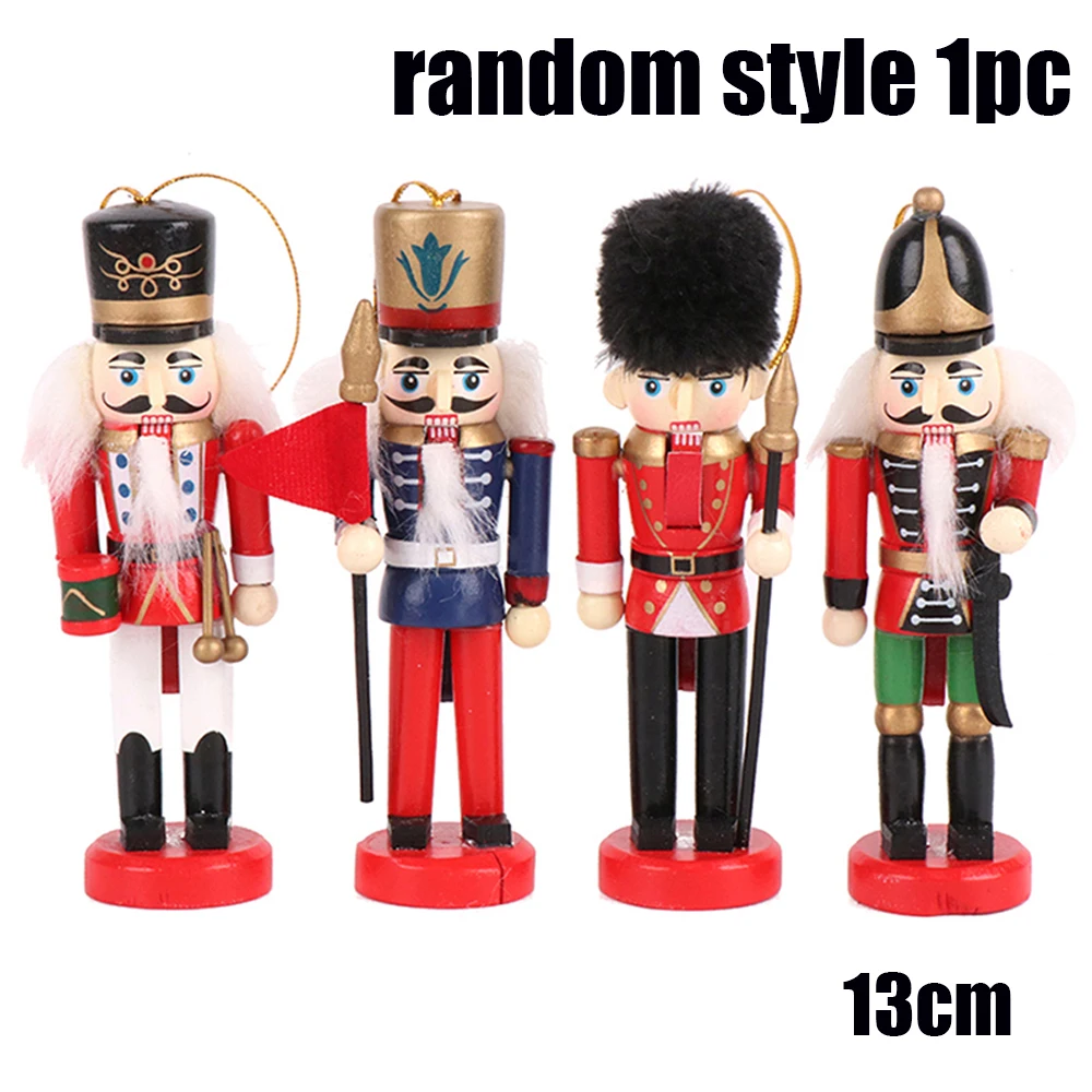 

Деревянный Щелкунчик PlumHOUSE