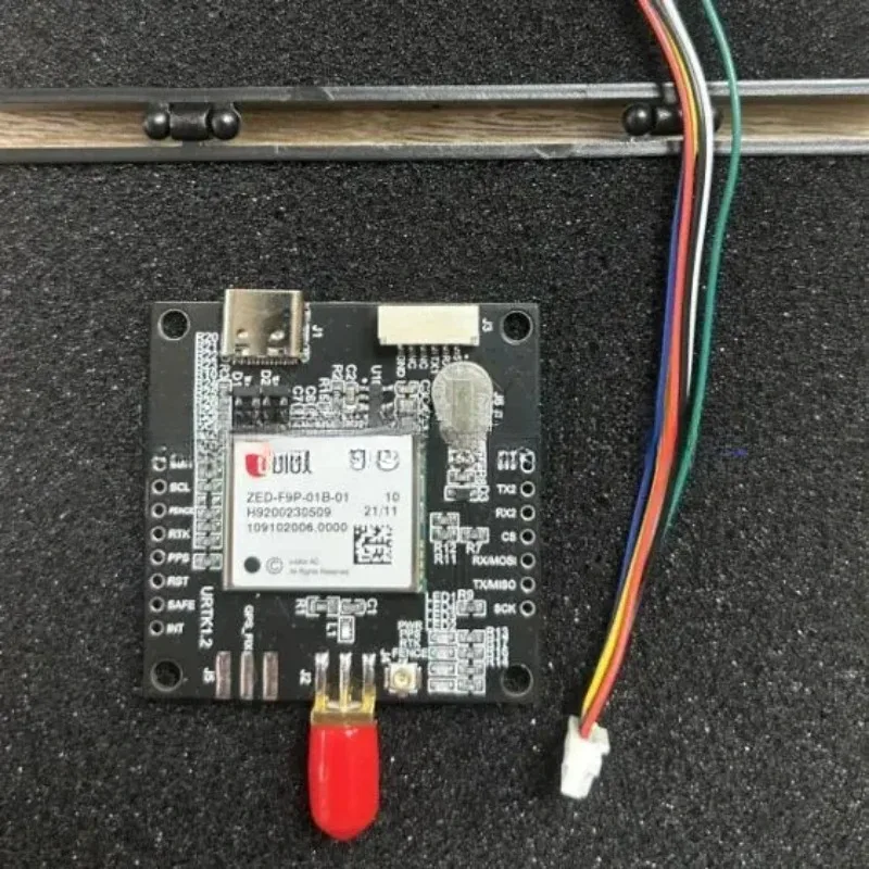 ZED-F9P-01B-01 Отличная плата GNSS работает последовательный I2C ESP32 с управлением и SPI UM980
