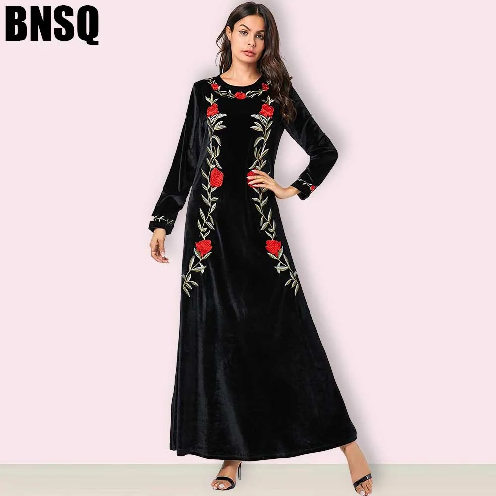 

Spring Autumn Indie Folk Velvet Dress Casual Embroidery Long Dress Floral Muslim Dresses Pray Clothing Robe Arab Patchwork