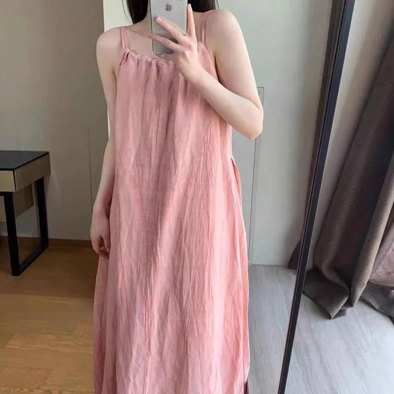 Рисунок 6 - Женское длинное платье на бретелях