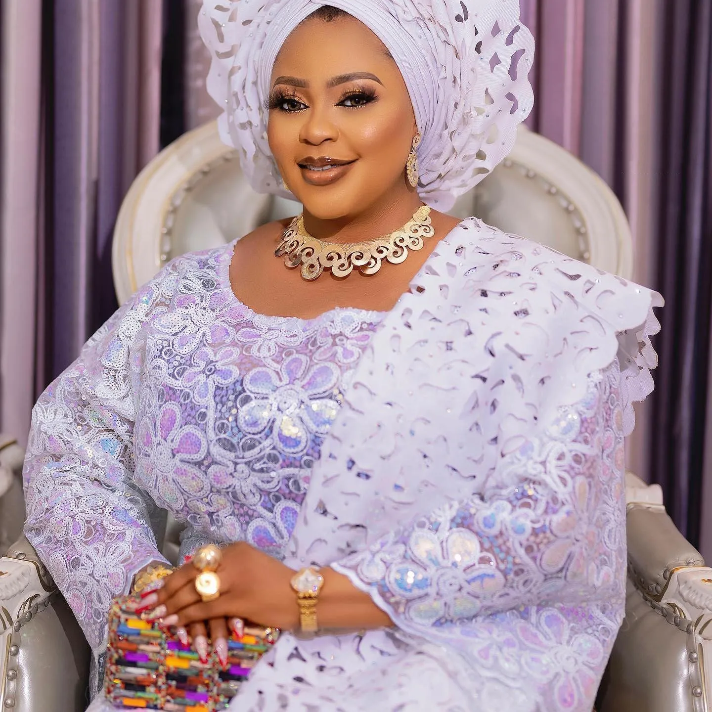 

African Sequins Lace Fabric 2022 High Quality Sequins Lace Embroidered French Nigerian Tulle Lace 5 Yards For Party Sewing