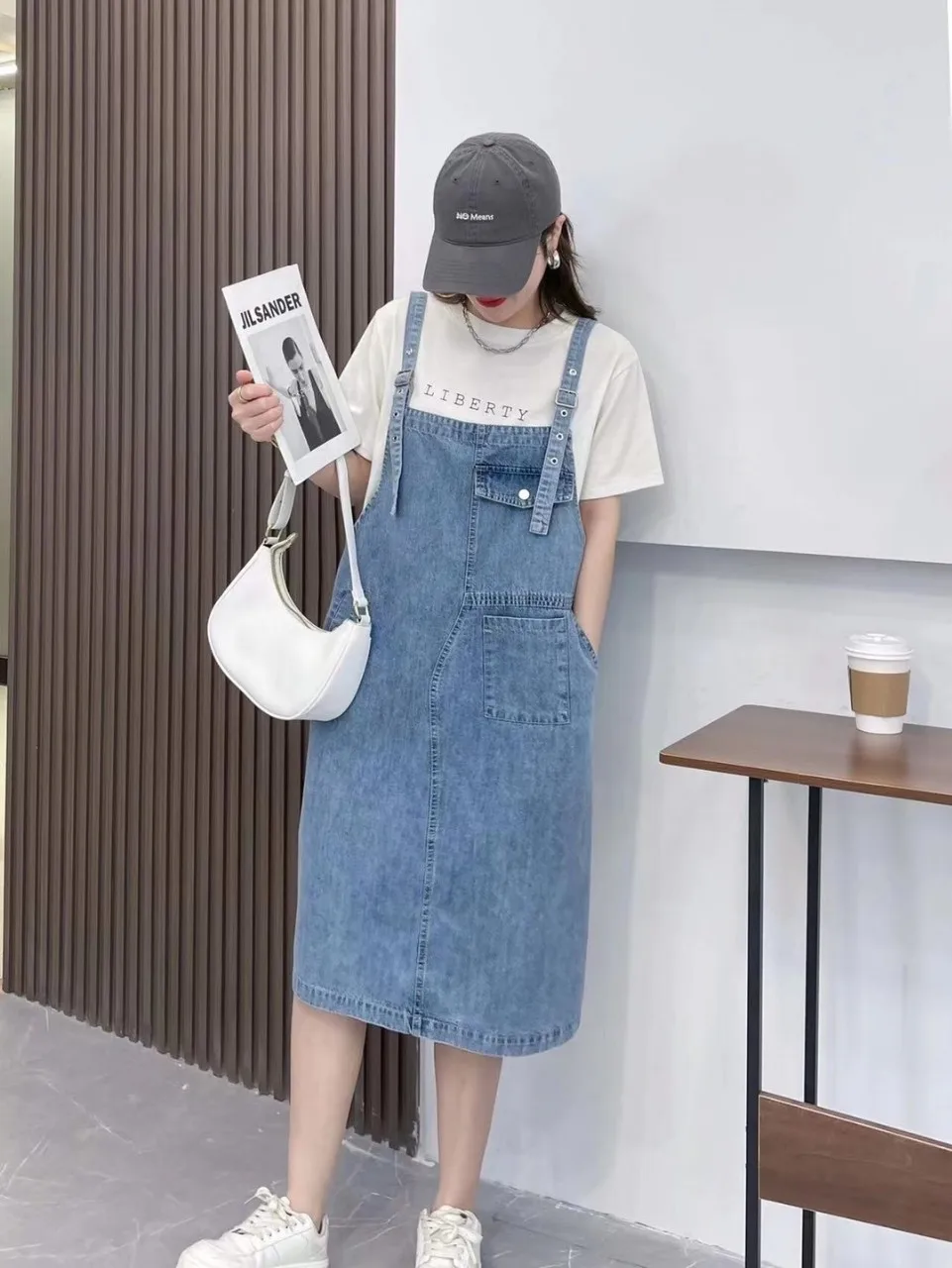 

2022 Strap Midi Skirt Solid Color Temperament Commuter Denim Dress Wholesale Dress Dress for Women Mini Dress Boho Cotton