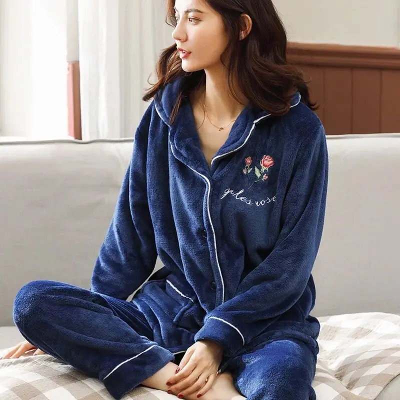Winter Warm Women Pyjamas Sets Thick Coral Velvet Long Sleeve Cartoon Sleepwear Flannel Pajamas Set Pijama Mujer Homewear