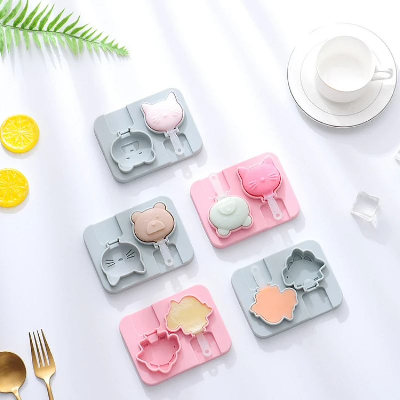 

Cartoon Animal Cheese Stick Mold 2 Cavities Homemade Baby Pudding Chocolate Ice Cream Lollipop Silicone Mold Baking Tools