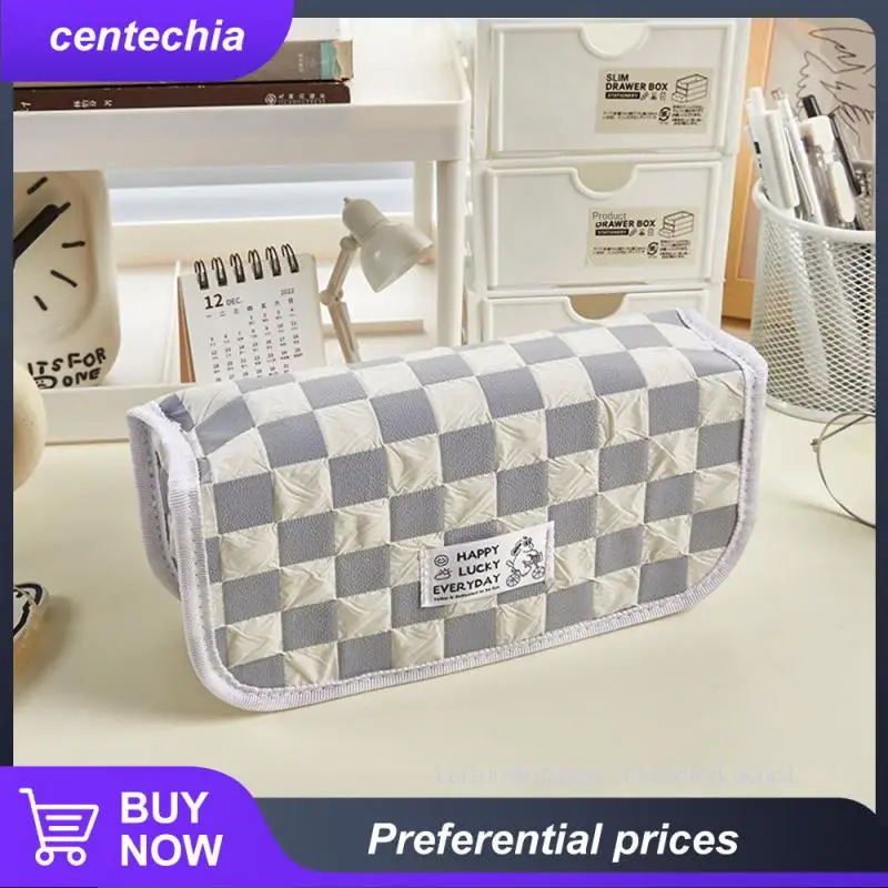 

Portable Design Pencil Bag Smooth But Not Stuck Checkered Storage Bag Grid Storage Of Small Items Pen Holder Fixing Design