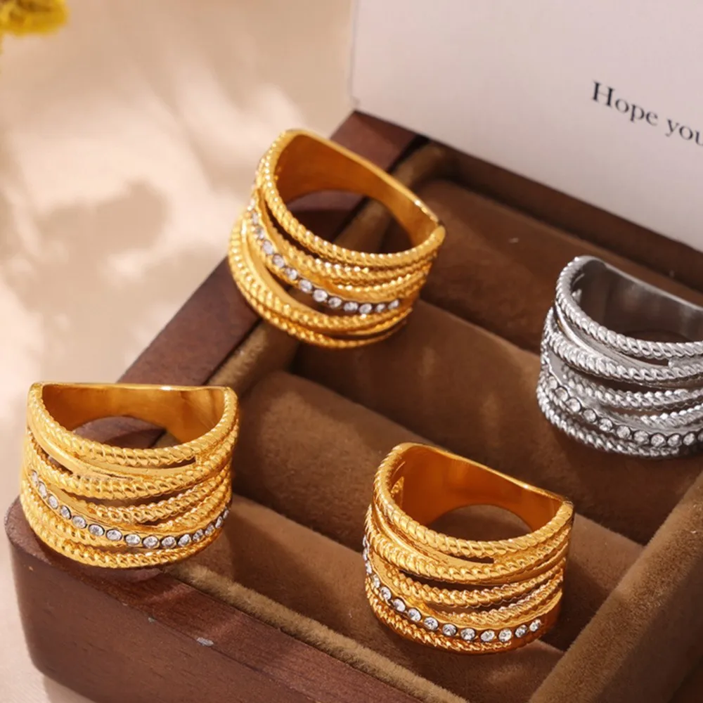 Женское кольцо из нержавеющей стали обручальное с разными линиями покрытое