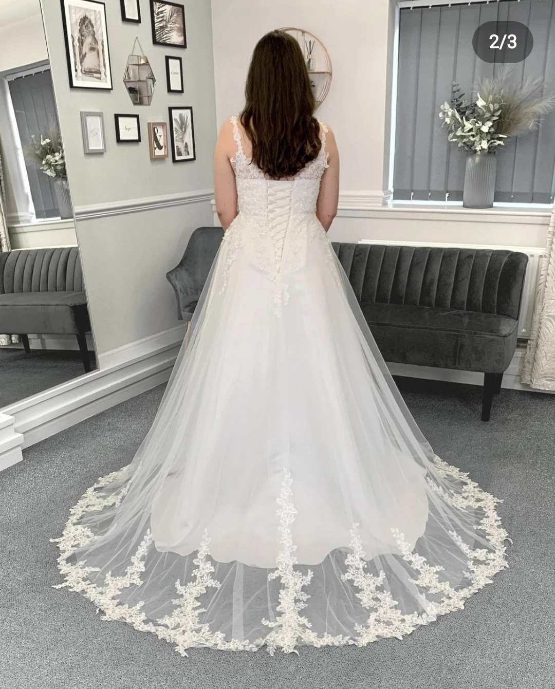 Кружевное свадебное платье трапециевидной формы на бретельках Sweetheart длиной до