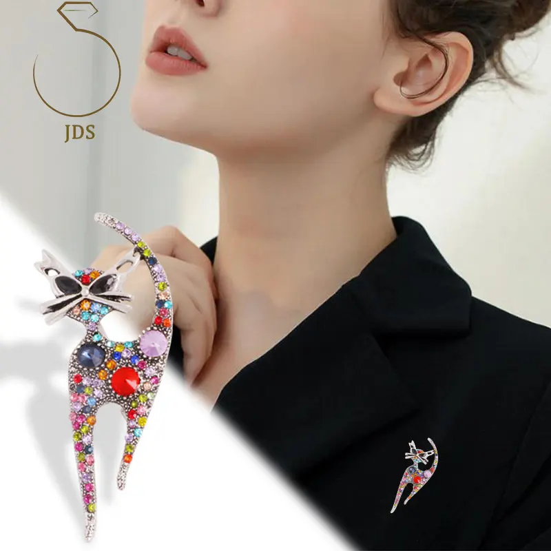 

Animal Brooches for Women Designer Corsage Vintage Cute Kitten Cat Rhinestone Animal Brooch Delicate Diamond-set Collar Pin Free