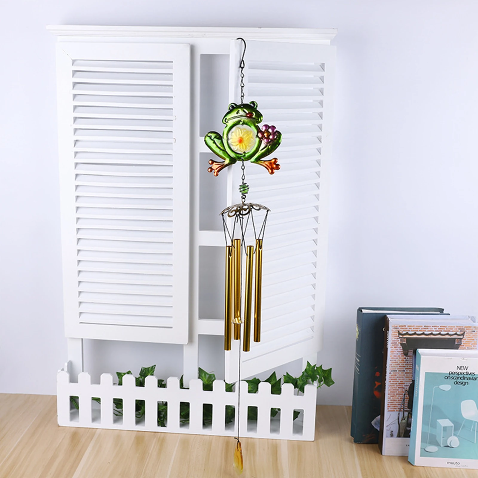 

Balcony Bell Wind Chimes Charm Metal Wrought Iron Green Garden Decoration Painted Ornaments