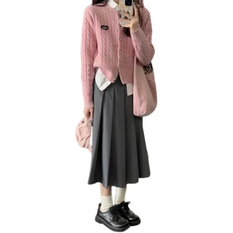 

Розовый вязаный кардиган Love Twist в корейском стиле, женский осенний новый уникльный шикарный маленький верхний свитер, пальто