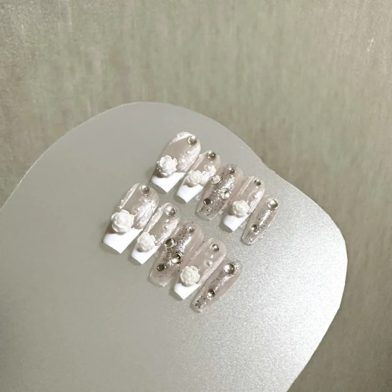 

White Camellia Handmade Wearable False Nails 10pcs/set Long Press on Nails Diamond Flower Reusable Manual Fake Nails with Glue