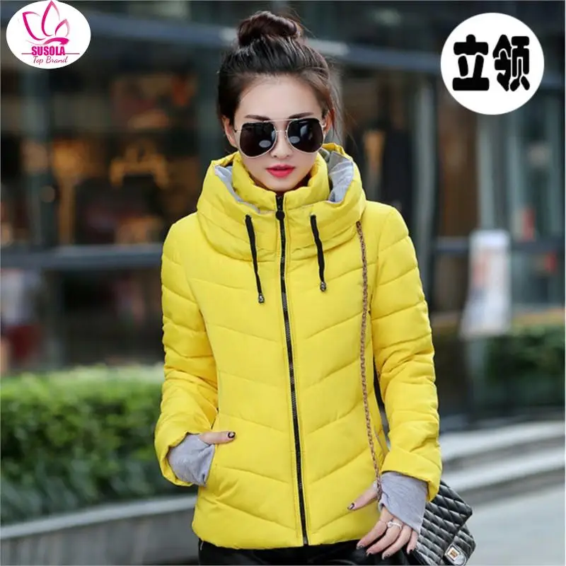 Пуховик женский из хлопка с коротким воротником зимний