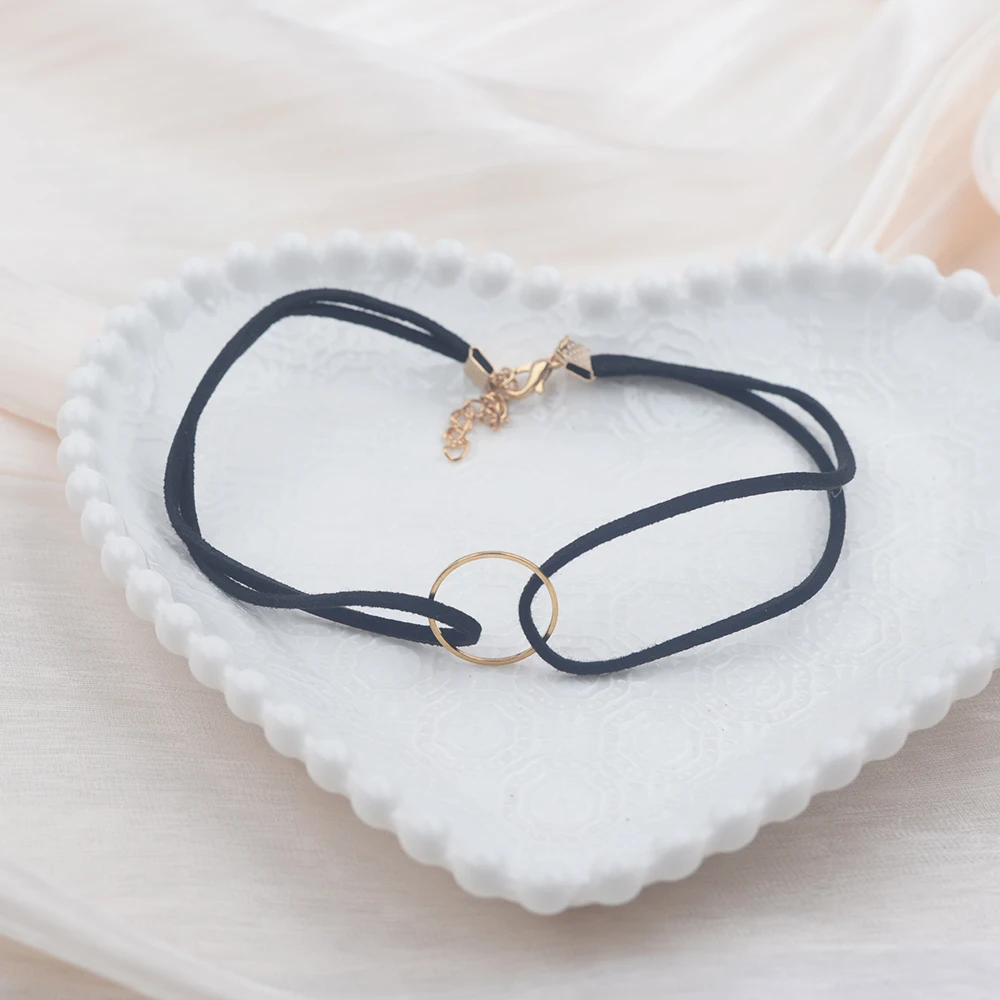 Женский двухслойный чокер с круглым кольцом