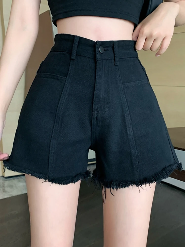 New Spring Summer High Waist Raw Hem Frayed Denim Shorts Streetwear Female Button Loose Fit Jeans Shorts Bottoms