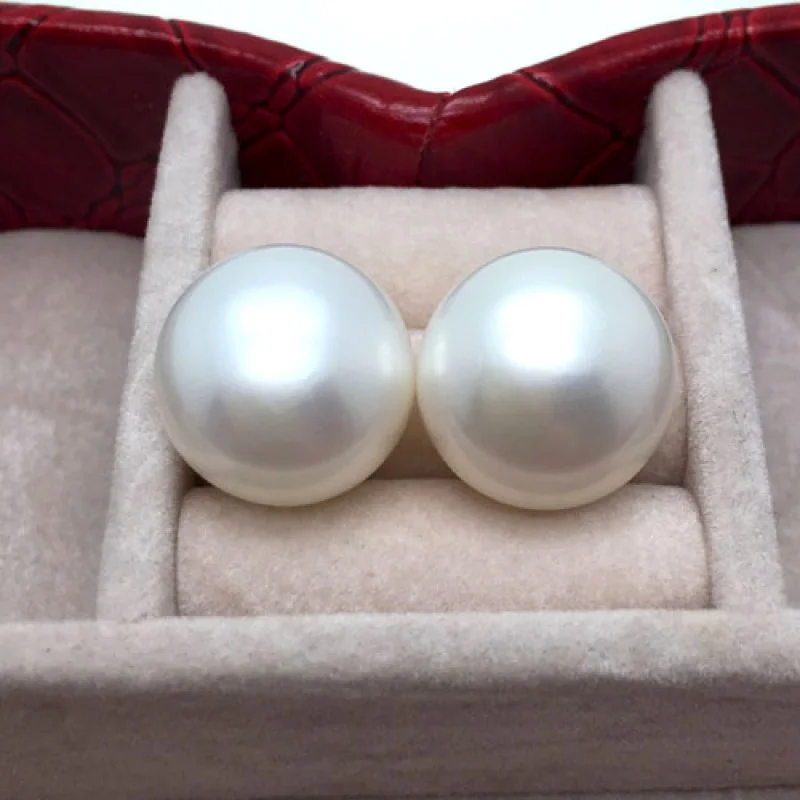 

Super large natural pearl earrings 13-14mm 14K/20 white gold