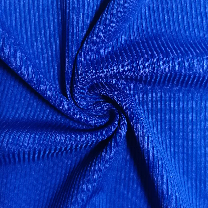 Футболка с коротким рукавом и леггинсы-клеш для детей