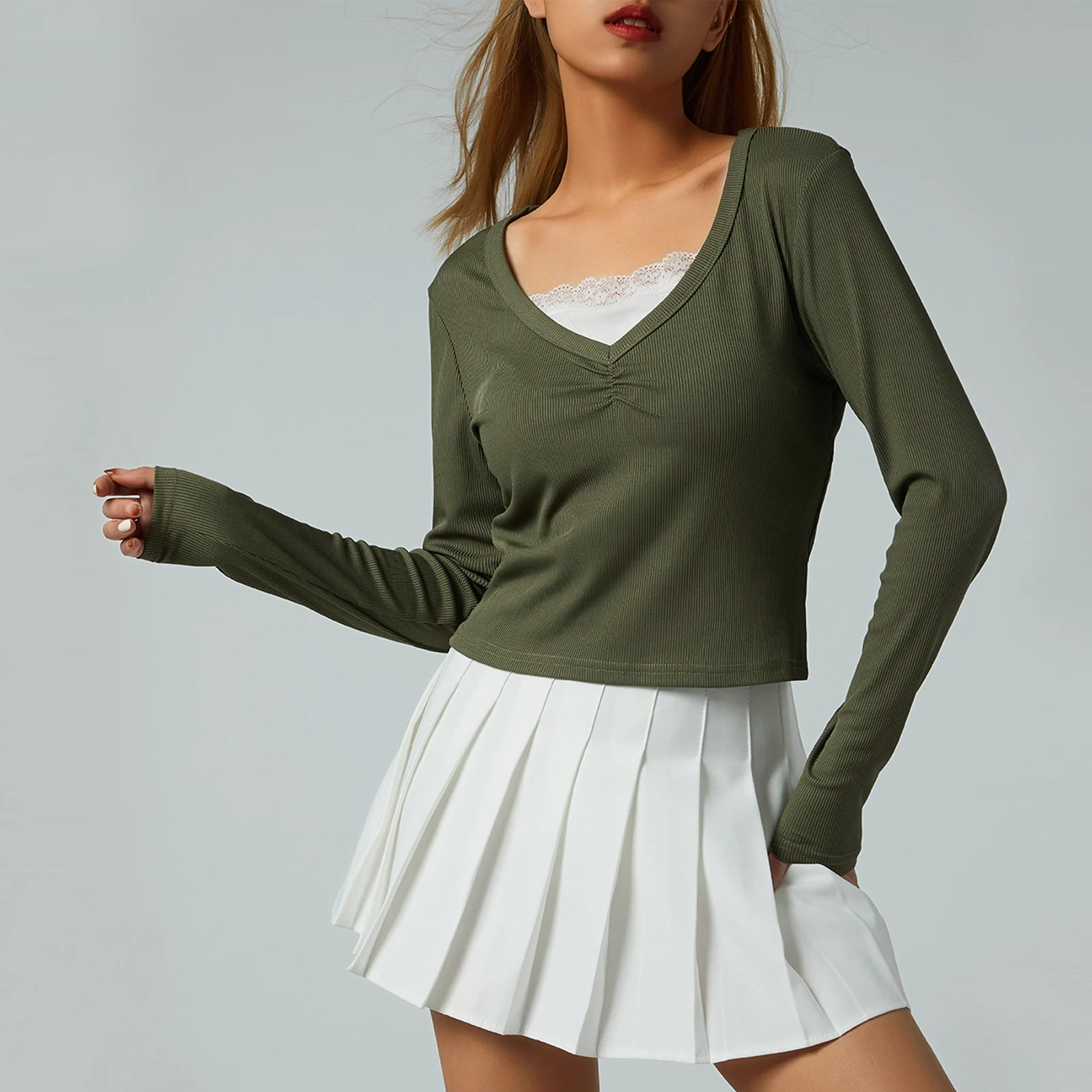 

Fake Two-Piece Contrast Color T-shirts Women Fashion V-neck Long Sleeve Slim Fir Pullovers Spring Ladies Casual Basic Tees