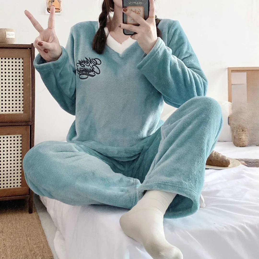 Зимние пижамные комплекты новый стиль Женский фланелевый пуловер с V-образным