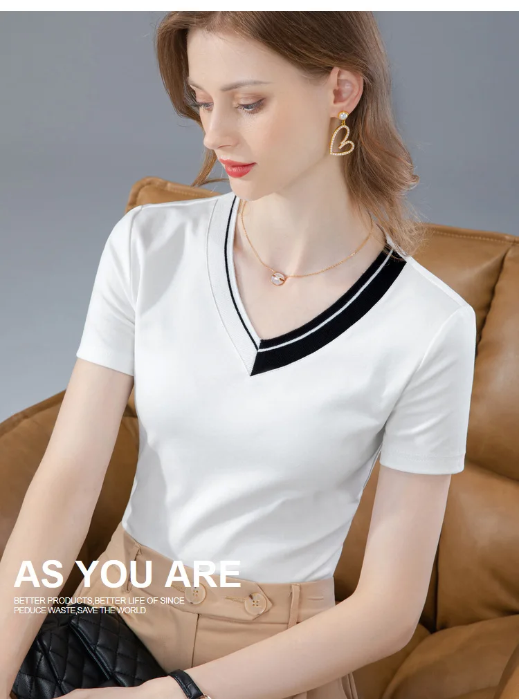 

Short-sleeved t-shirt, 2023, Summers latest European couture, bold cotton t-shirt, stylish V-neck tunic white