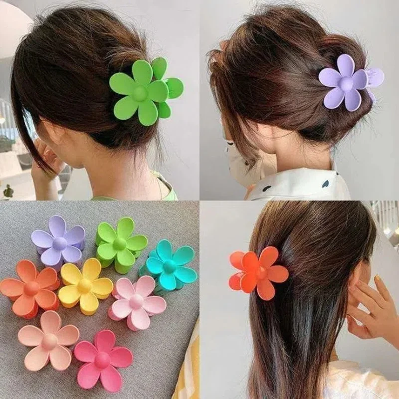 

Заколки для волос карамельных цветов для девочек и женщин, милые пластиковые зажимы для волос с большими цветами, модные аксессуары для вол...