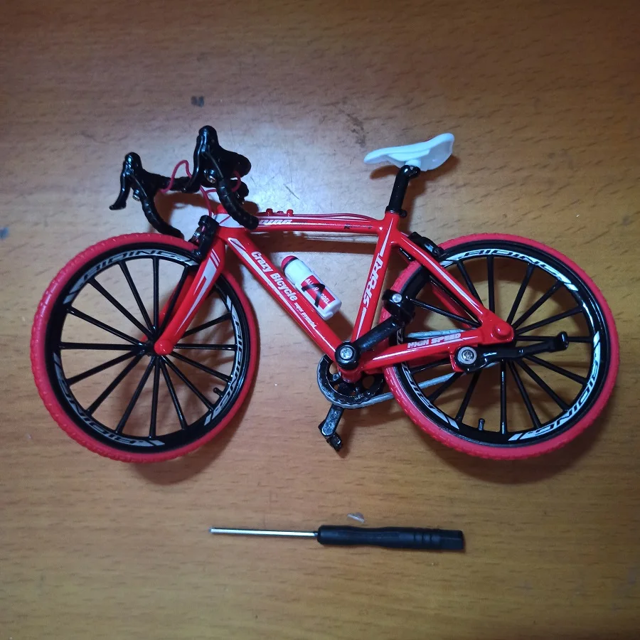 Коллекционная Модель Горного Велосипеда В Масштабе 1:8