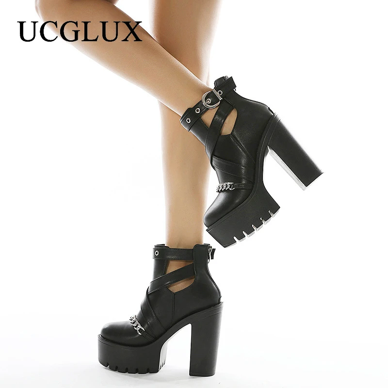 

Женские кожаные ботильоны на высоком каблуке, дышащие, с пряжкой, на толстой подошве, с круглым носком, модные декоративные ботинки с цепочкой, большие размеры