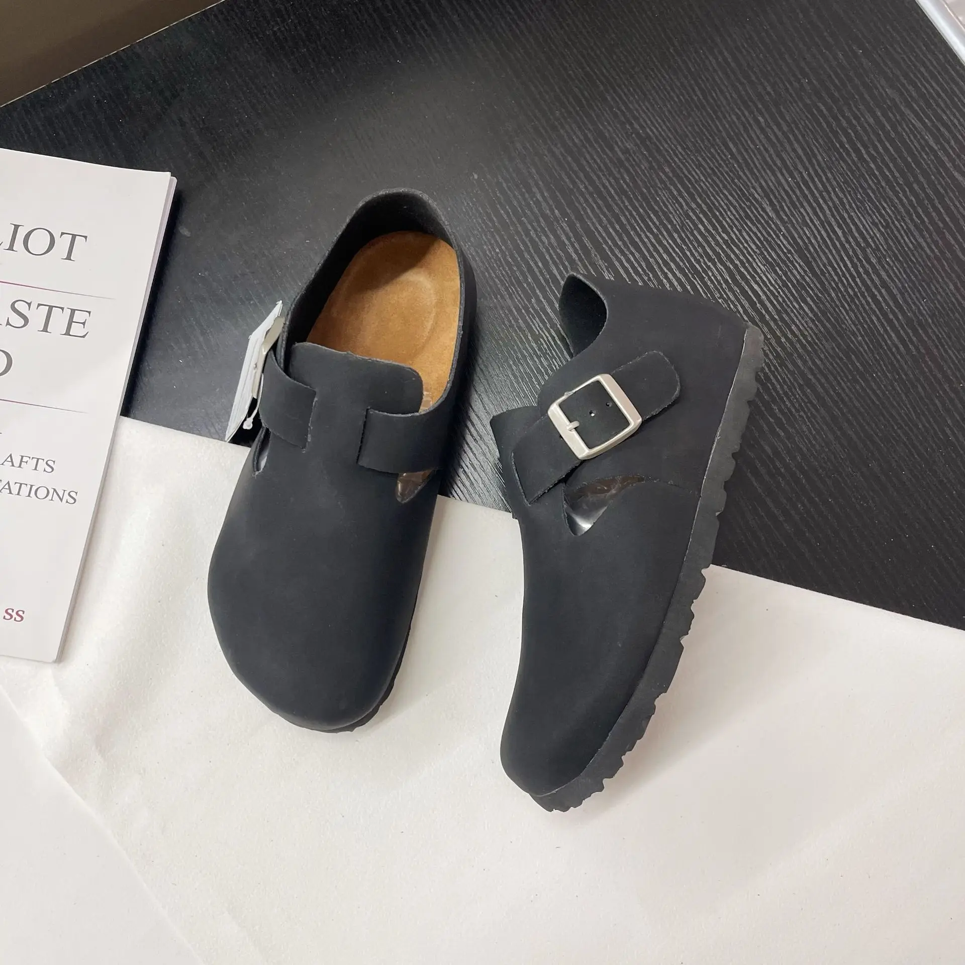 Women's Loafers Shoes 2023 New Real Leather Suede Women Sneakers Casual Outdoor Moccasins Flats Shoes Driving Slip On Flat Shoes