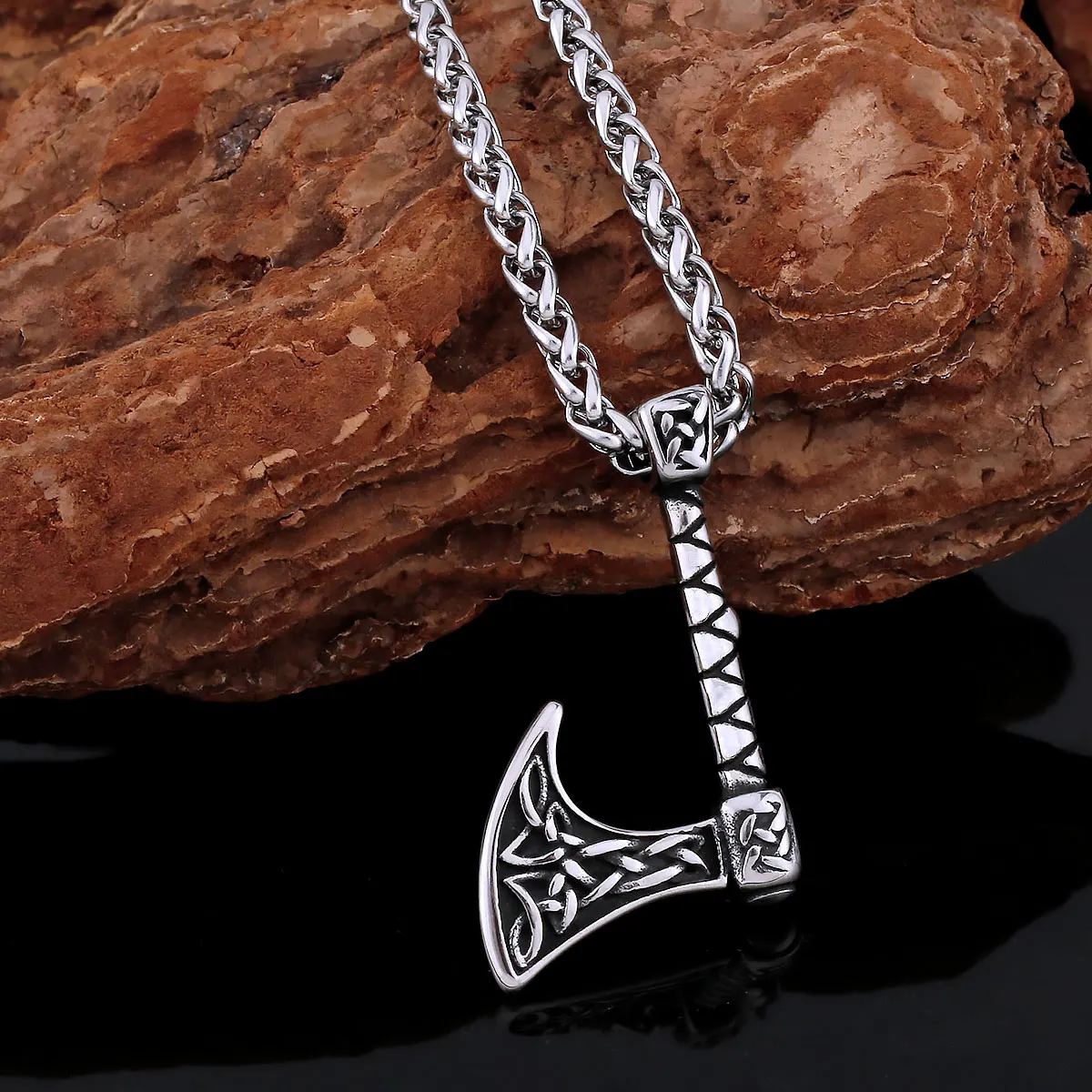 

Original Design Retro Viking Axe Stainless Steel Necklace Nordic Creative Men's Amulet Pendant Jewelry Unisex Free Distribution