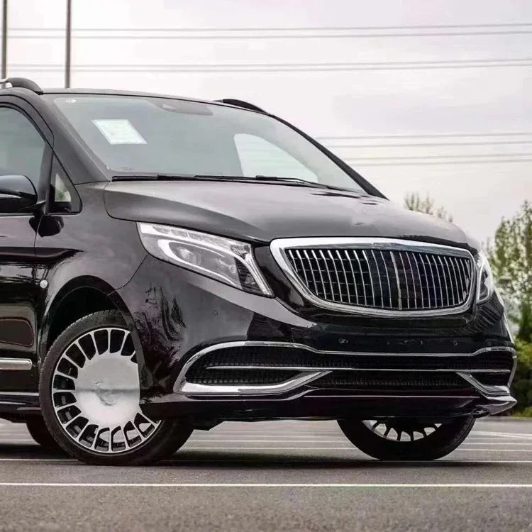 Фото Комплект обвесов Mbach Style для V-Class: бампер, решетка радиатора, капот, фары, задние фонари для V-Class W447 V260 V250 V220 №3