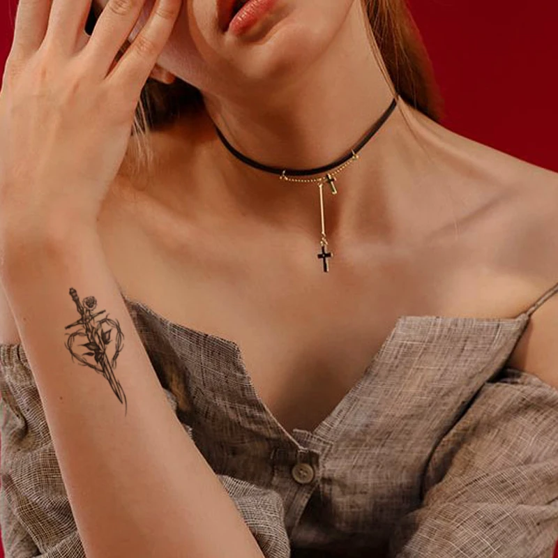 Рисунок 2 - Модная Временная тату-наклейка для женщин