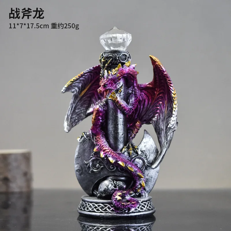 

Статуэтка мифологического существа из канифоли JIATA