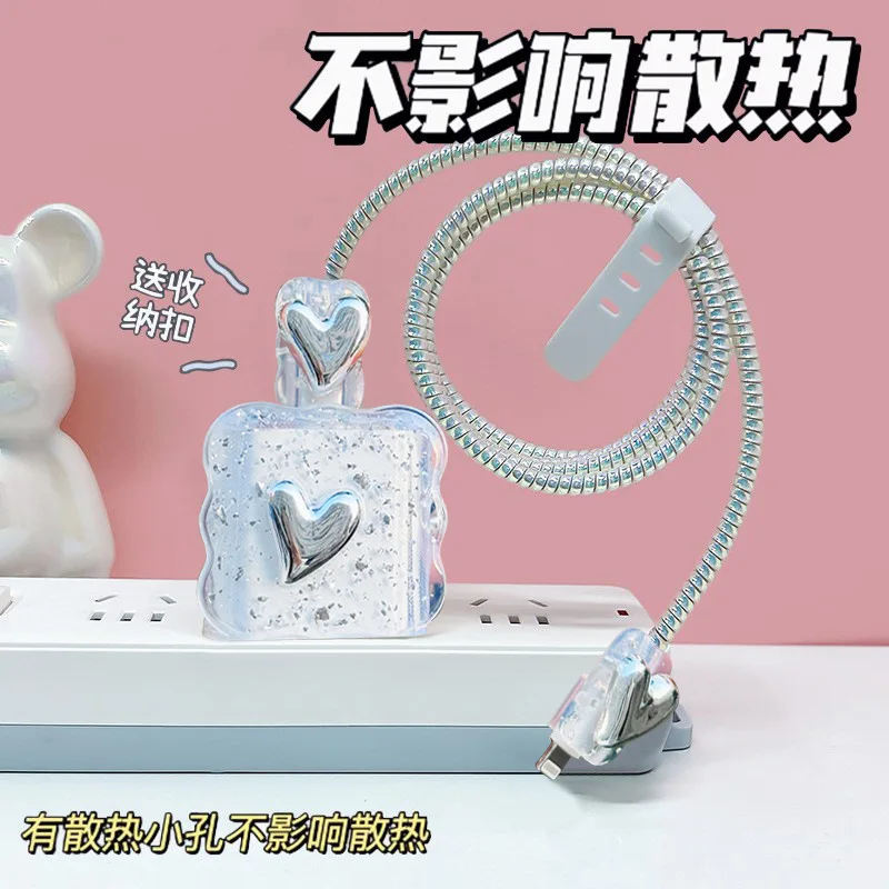 Прозрачный защитный чехол с 3D любовным сердцем для iPhone