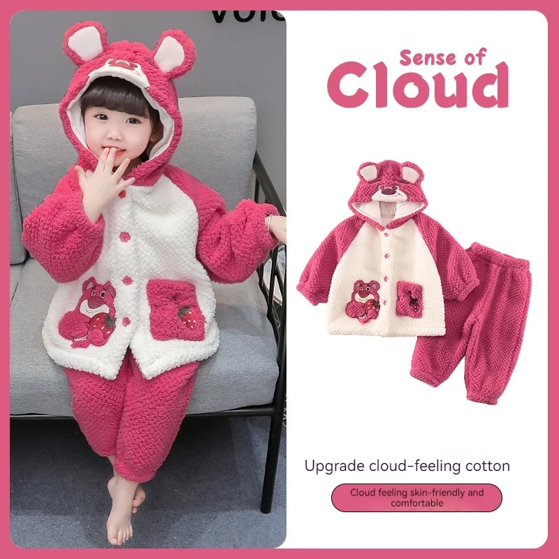 Детский милый мультяшный клубничный медведь толстый кардиган пижама зимняя