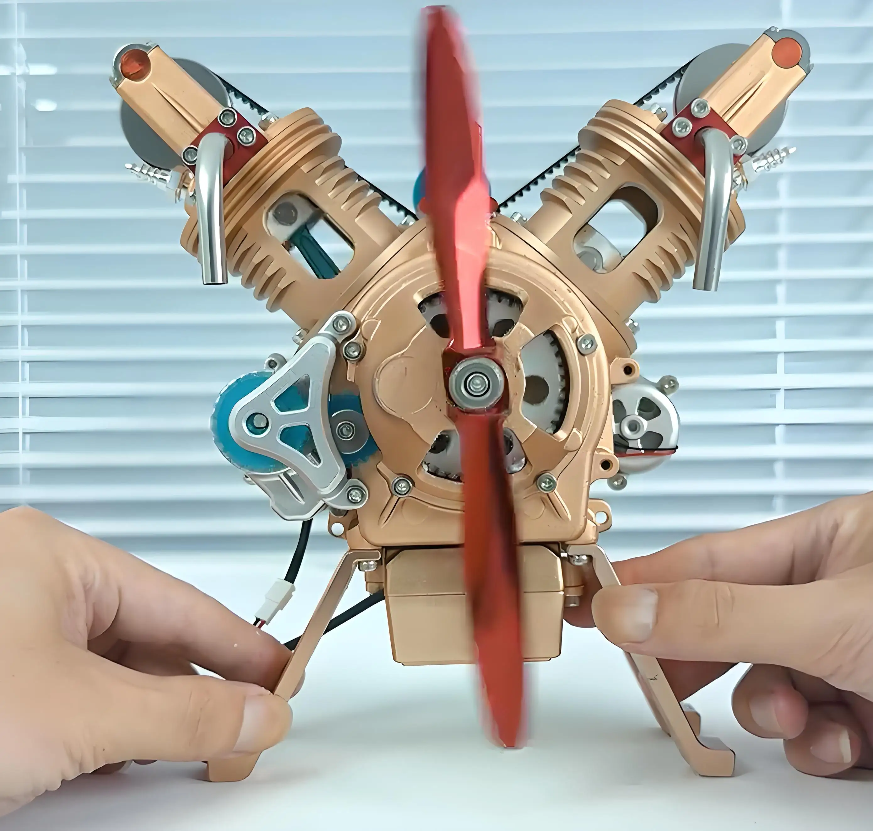 Металлический модель двигателя V2 TECHING