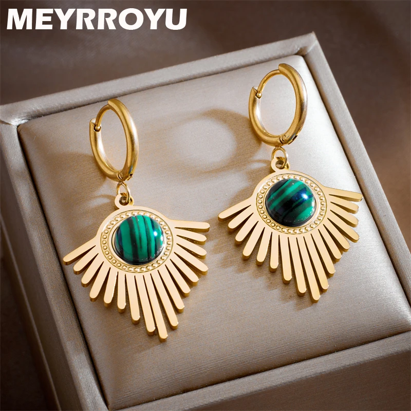 

MEYRROYU 316L Stainless Steel Sector Metal Golden Geometry Green Stone Hoop Earrings for Women Statement Jewelry Aretes De Mujer