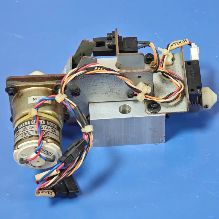 Фото Комплект оригинальных б/у запчастей SCREEN PlateRite PT-R8600 PT-R8000 Plate SAYAMA Geared Motor RB-35CGM-N574-24 в наличии №1