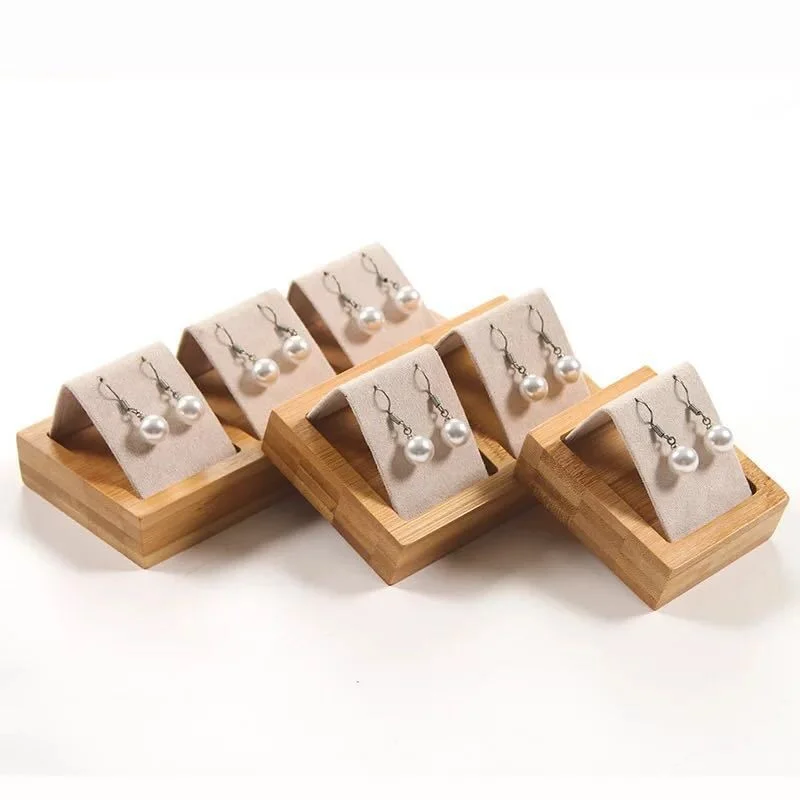 

Бамбуковая подставка для украшений